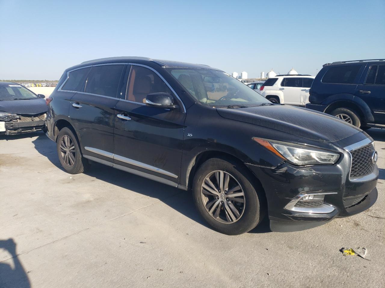 2017 Infiniti QX60 - Image 4