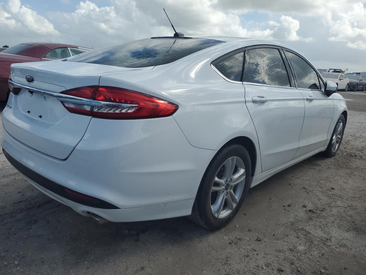 2018 Ford Fusion - Image 3