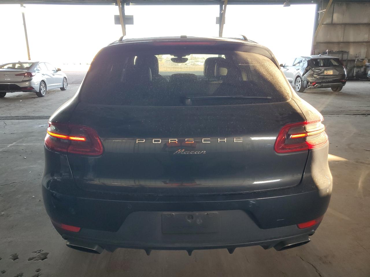 VIN WP1AA2A55JLB25520 2018 PORSCHE MACAN no.6