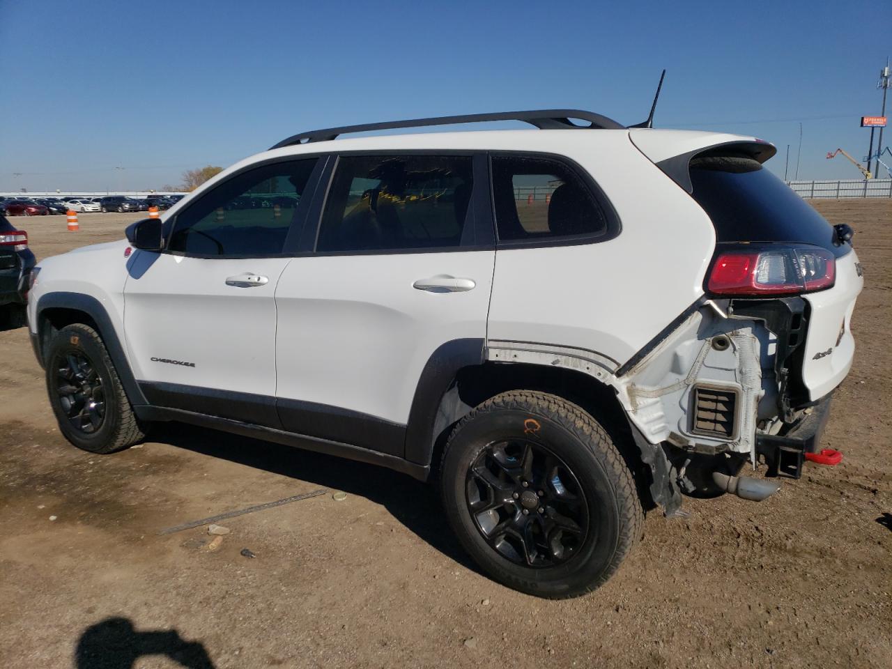 2019 Jeep Cherokee Trailhawk VIN: 1C4PJMBX6KD418832 Lot: 77118664