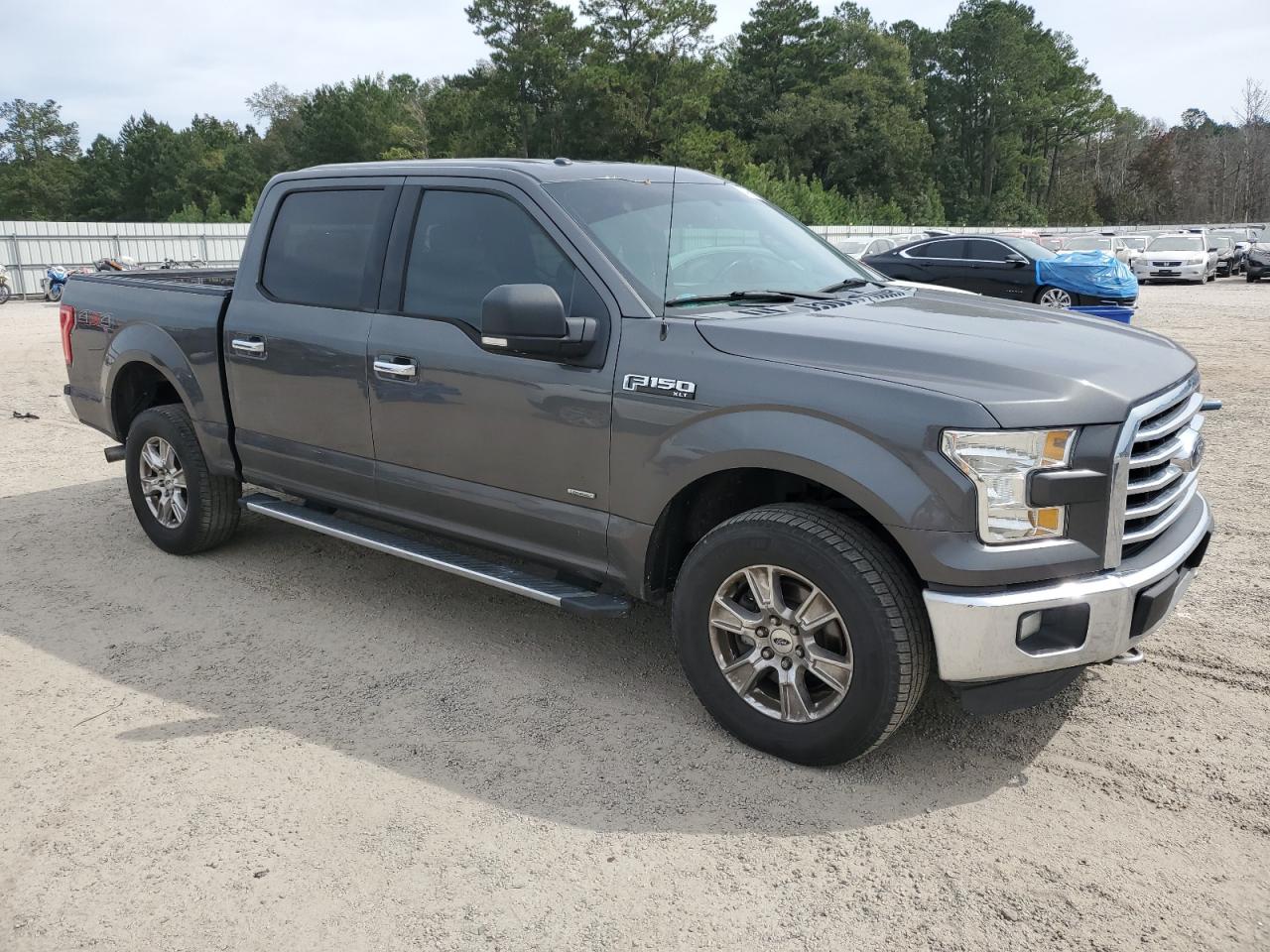2015 Ford F-150 - Image 4