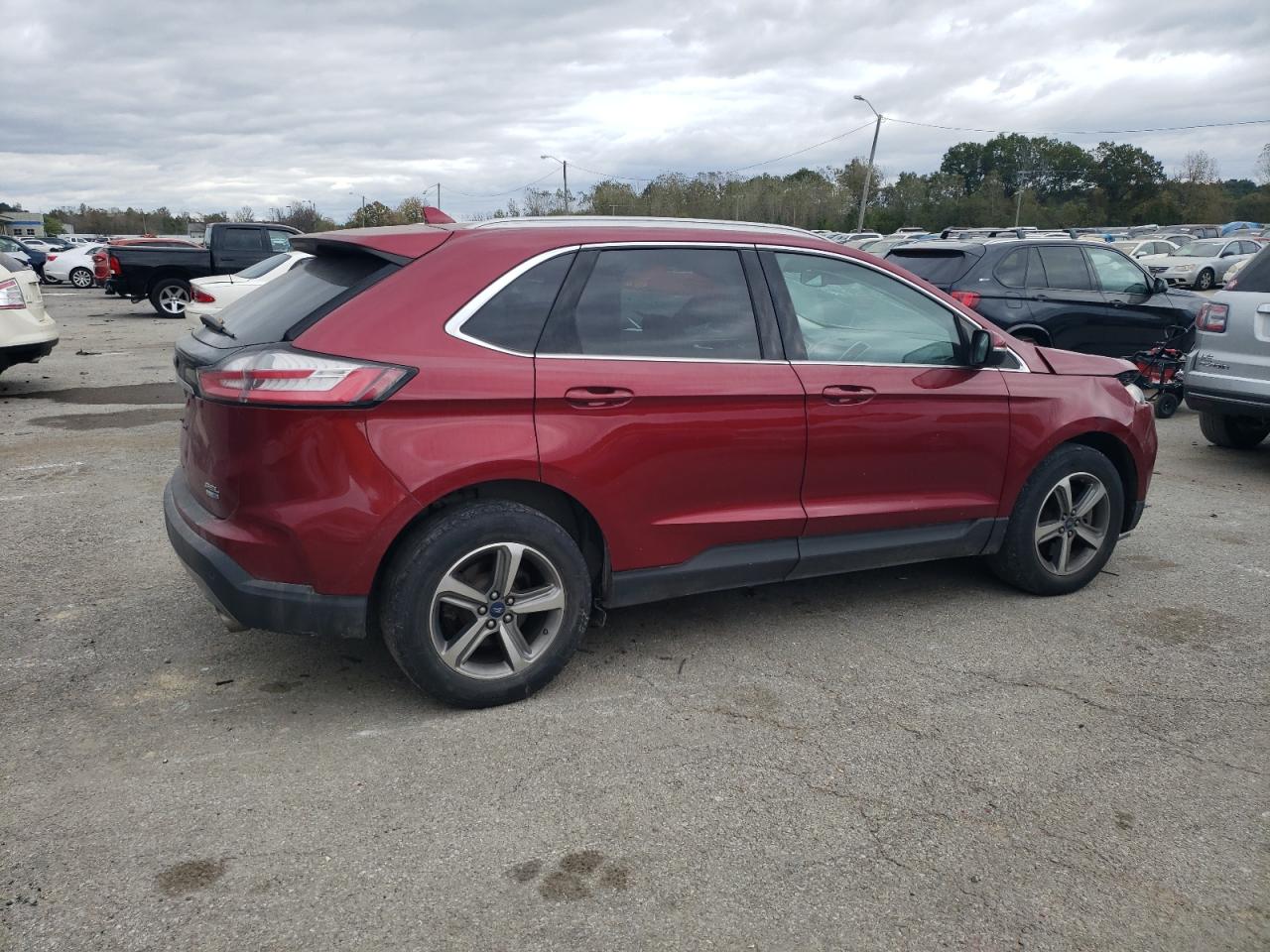 2019 Ford Edge - Image 3