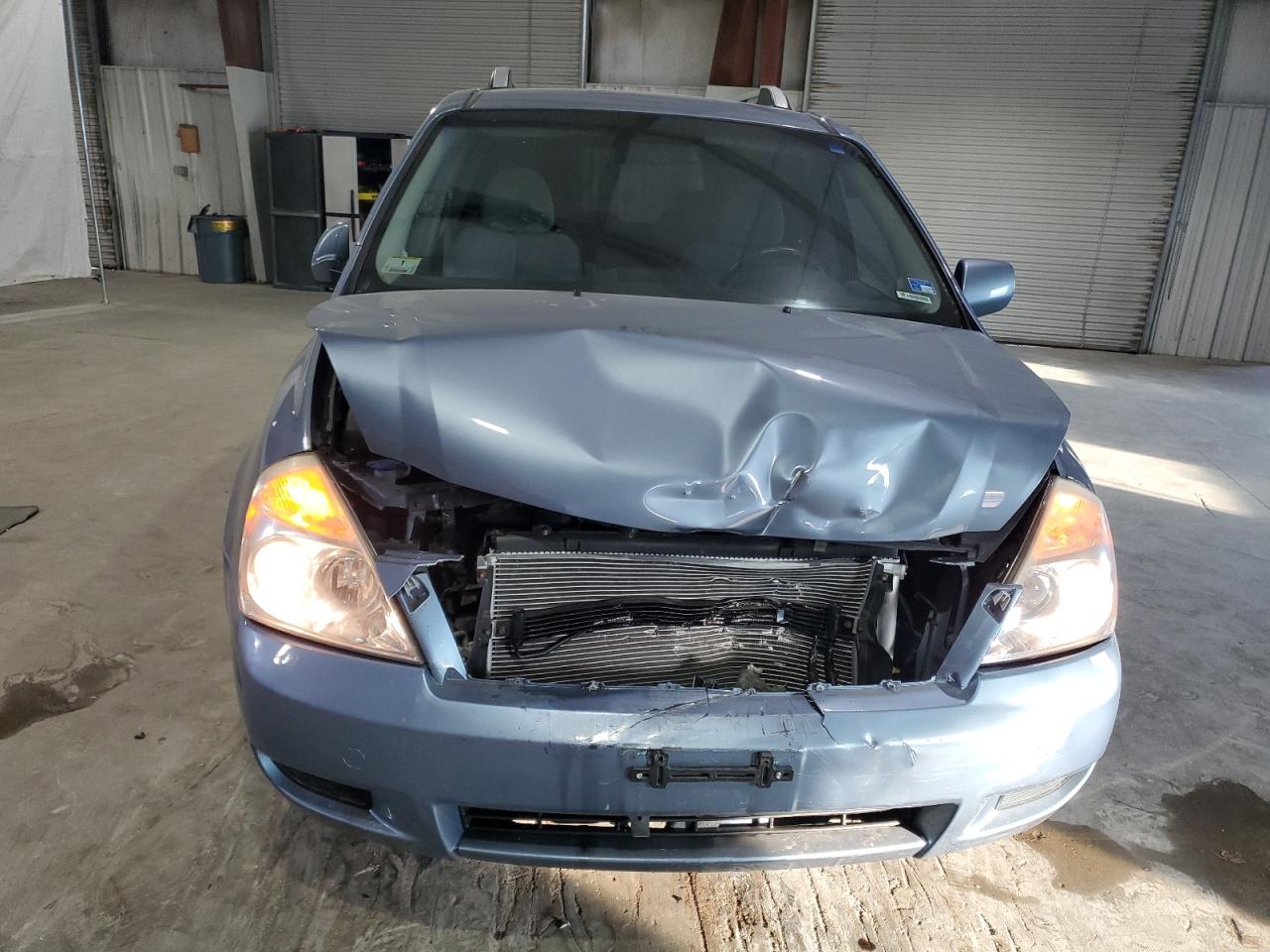 2007 Kia Sedona - Image 5