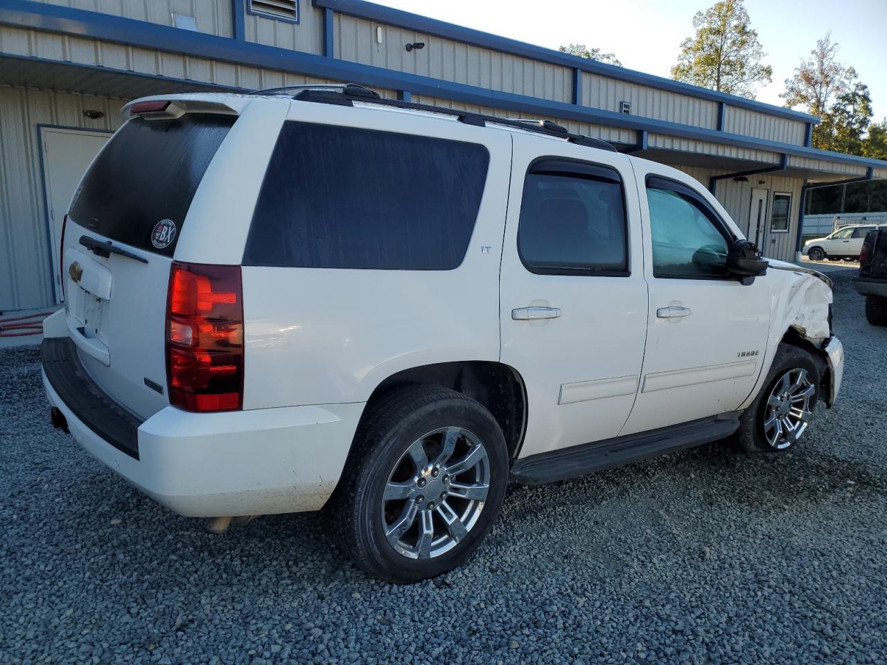 2011 Chevrolet Tahoe K1500 Lt VIN: 1GNSKBE00BR274554 Lot: 76096414