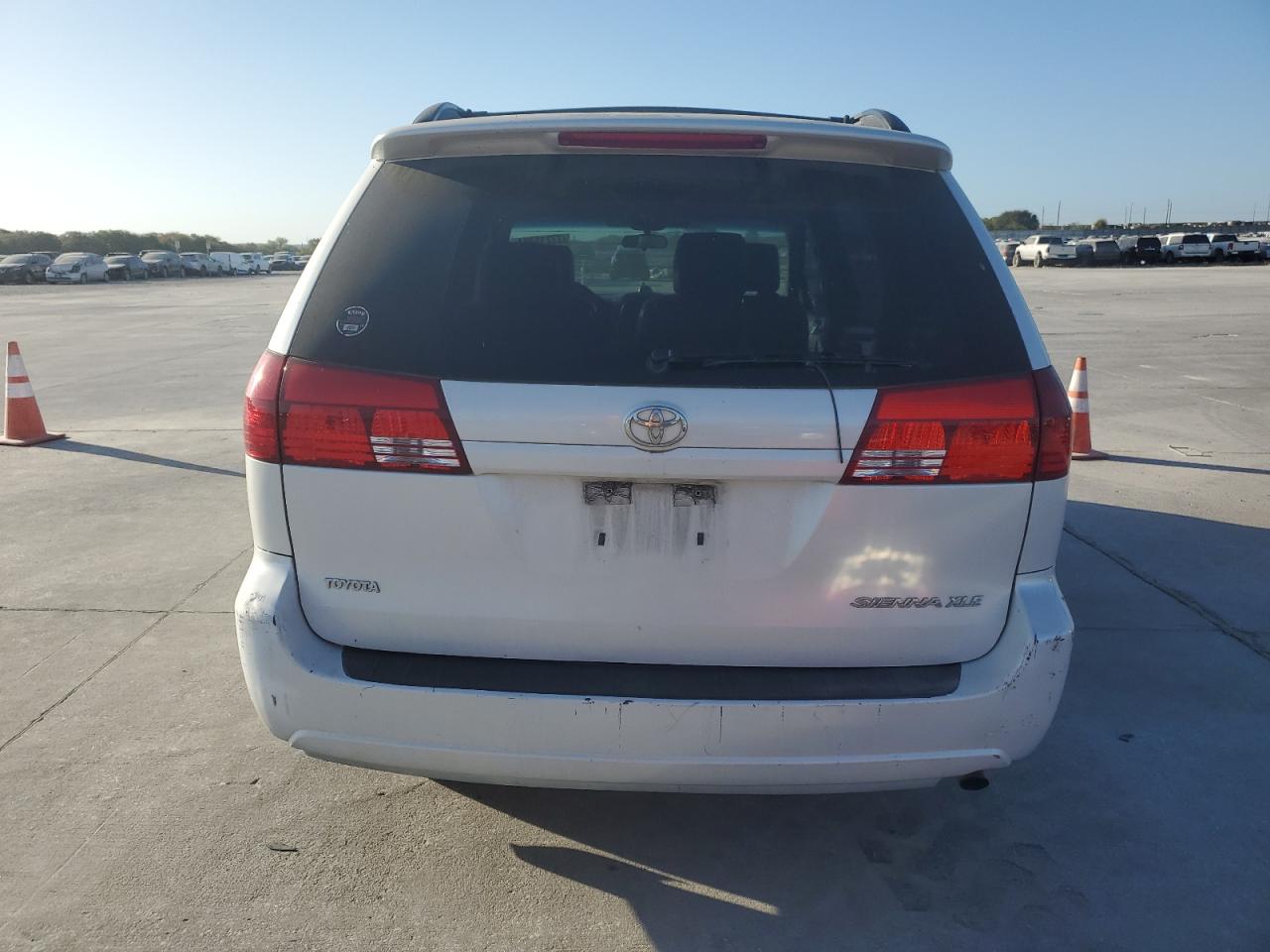 2004 Toyota Sienna Xle VIN: 5TDZA22C64S180255 Lot: 77215304