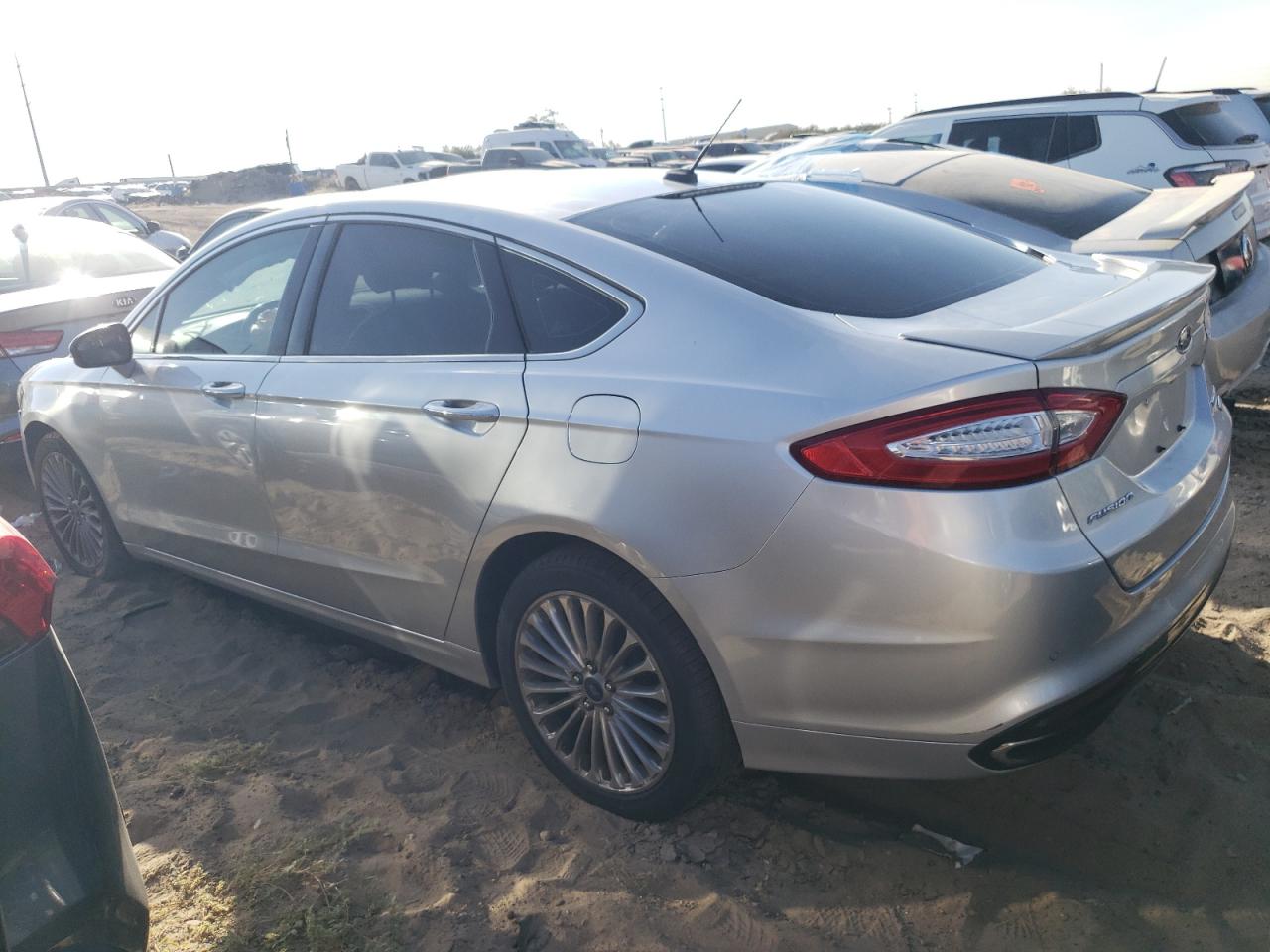 2013 Ford Fusion - Image 2