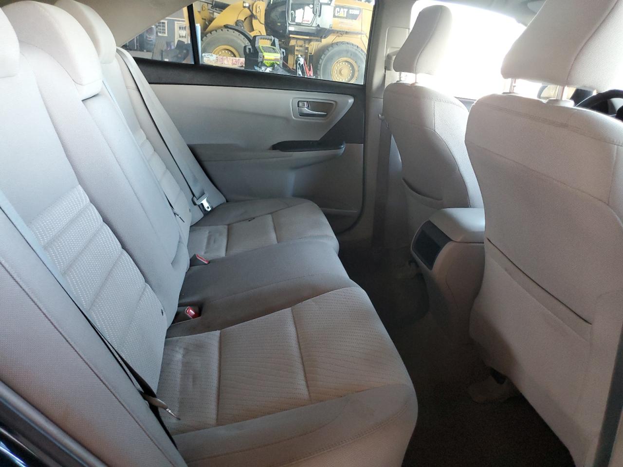 2016 Toyota Camry - Image 11
