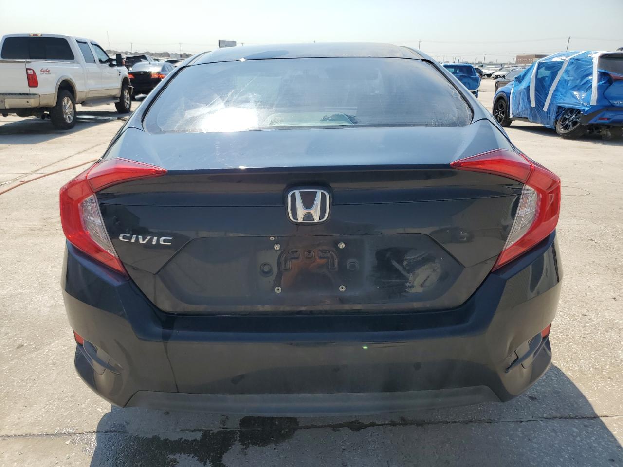 19XFC2F50HE078961 2017 Honda Civic Lx