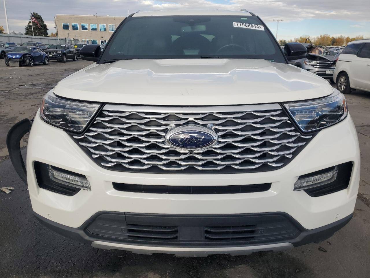 2022 Ford Explorer - Image 5