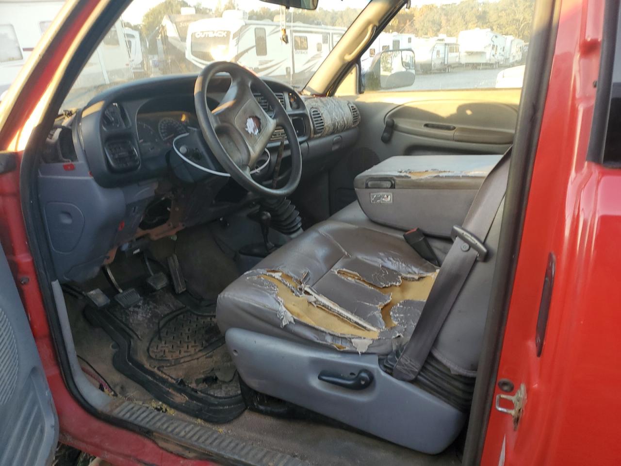 2002 Dodge RAM - Image 7