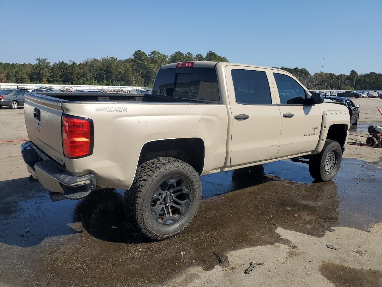 2018 Chevrolet Silverado - Image 3