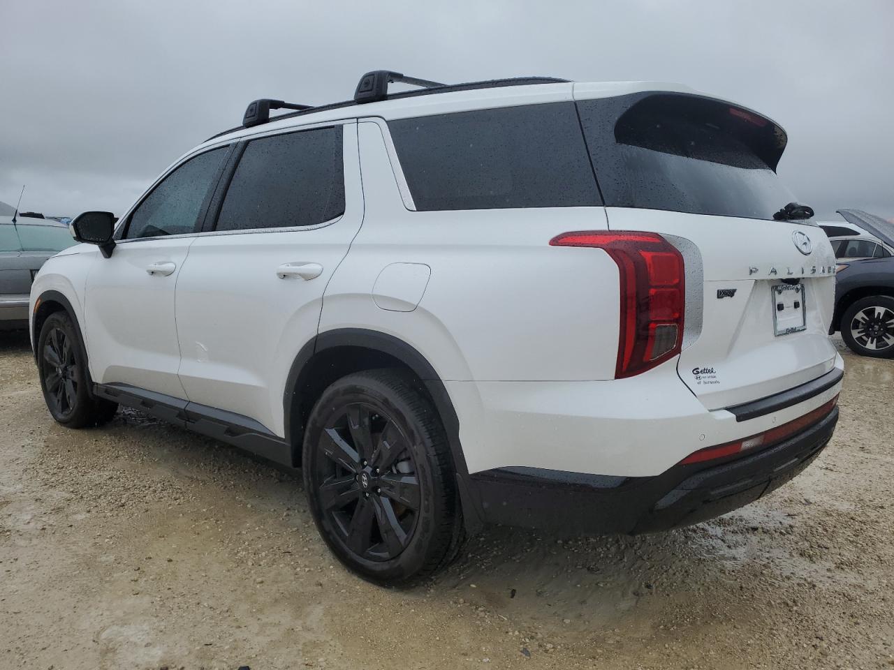 2024 Hyundai Palisade - Image 2