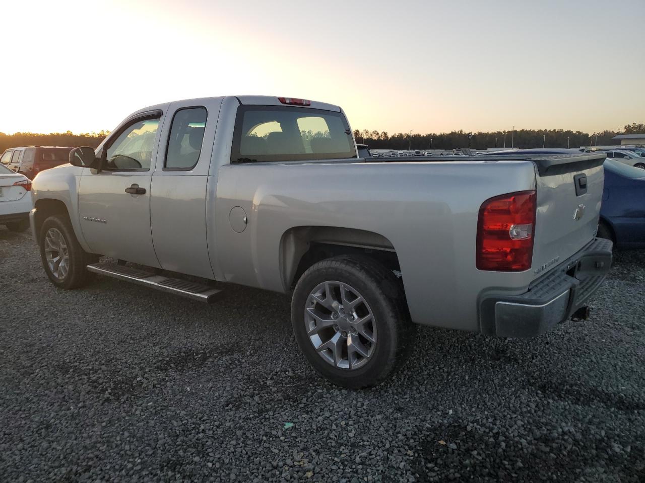 2011 Chevrolet Silverado - Image 2