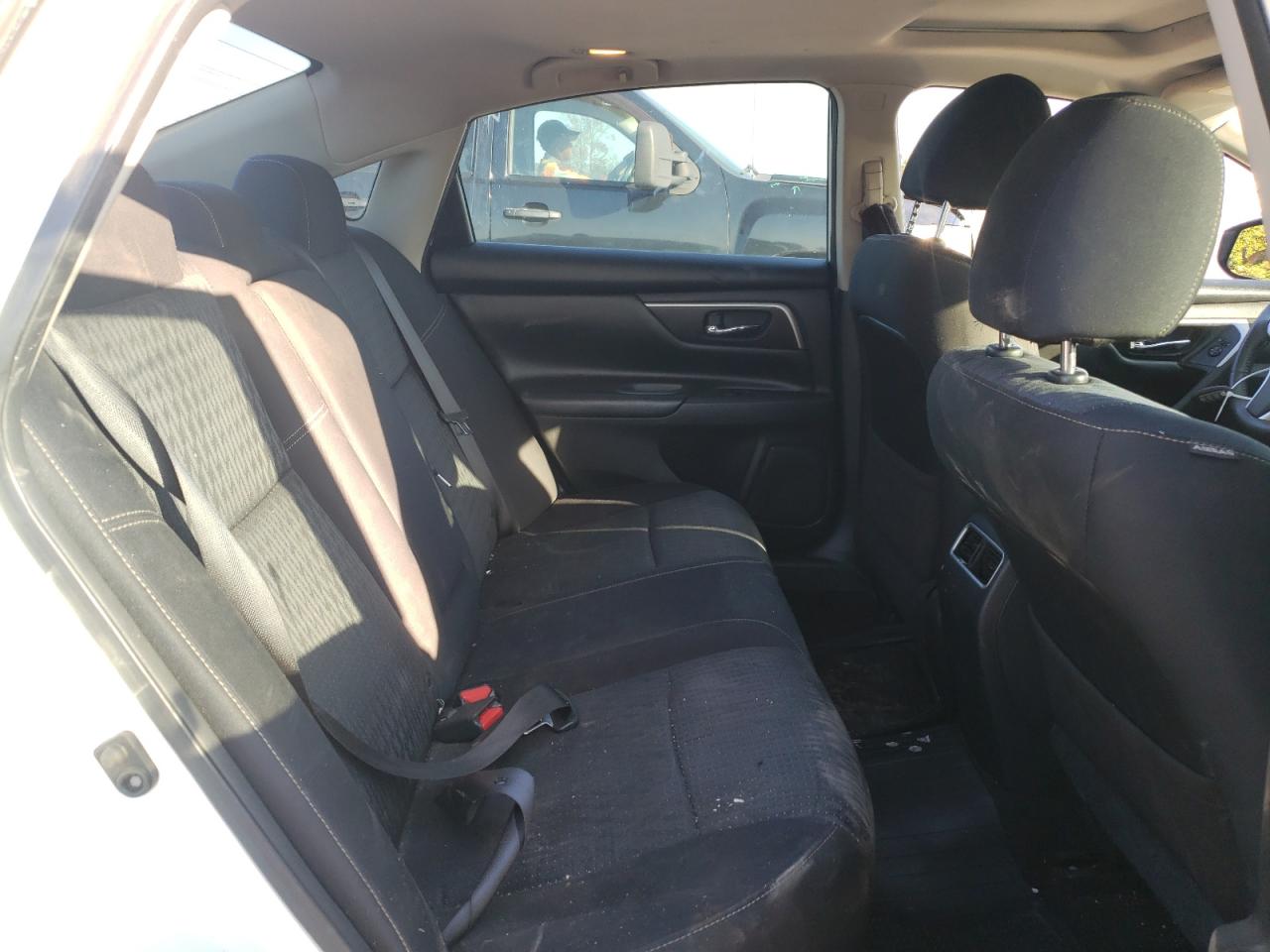 2016 Nissan Altima - Image 11