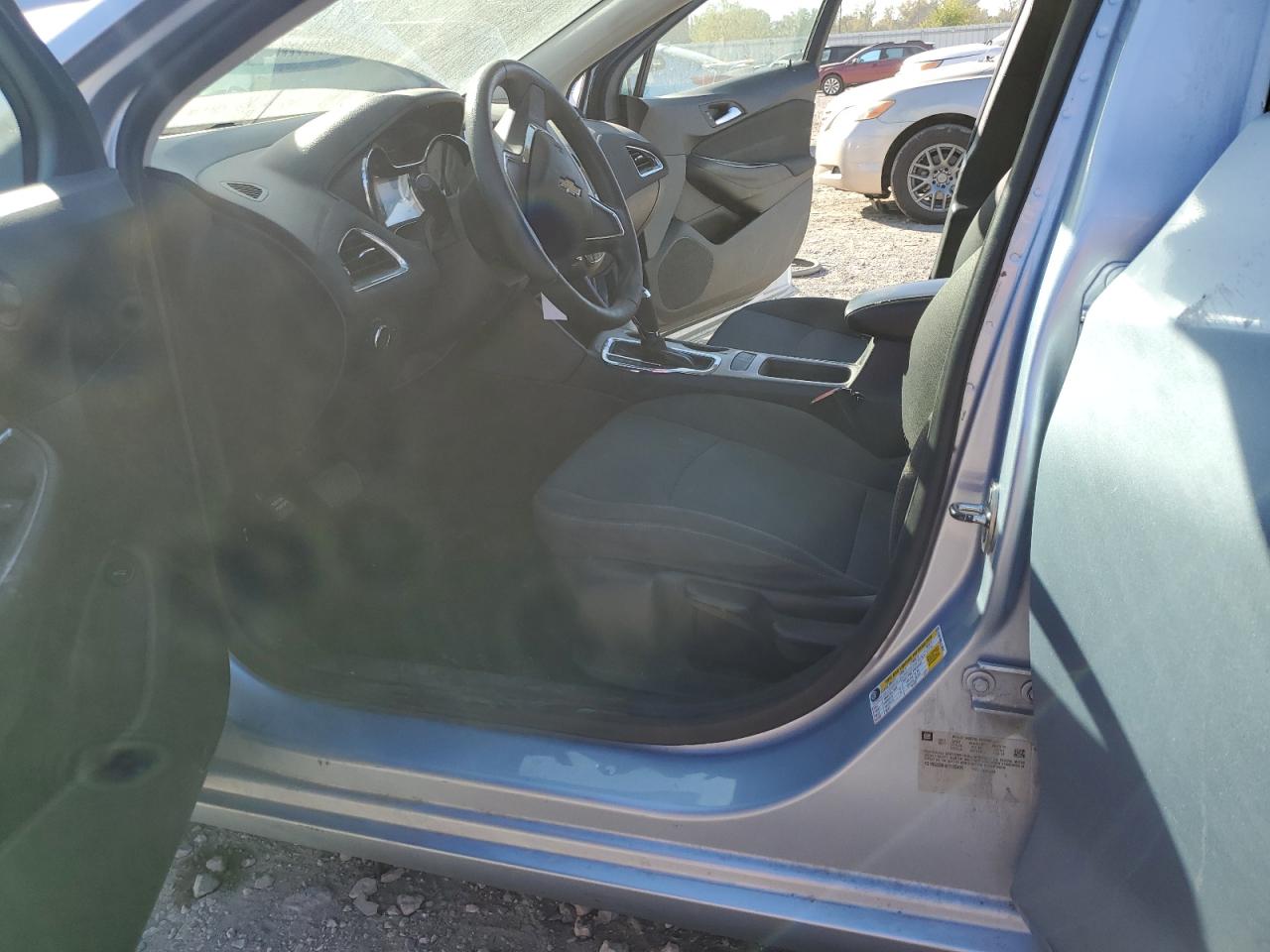 2018 Chevrolet Cruze - Image 7