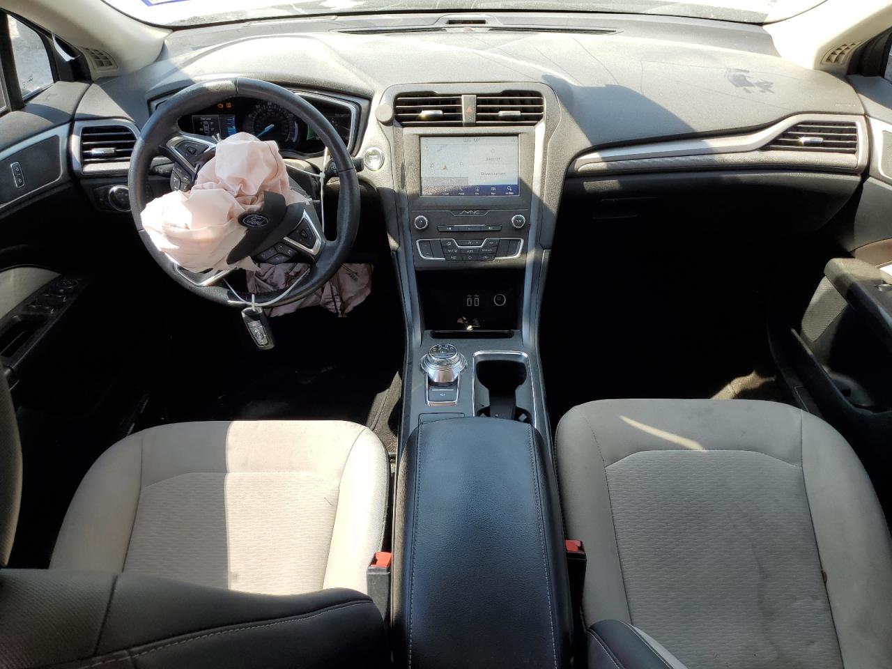 2020 Ford Fusion - Image 8