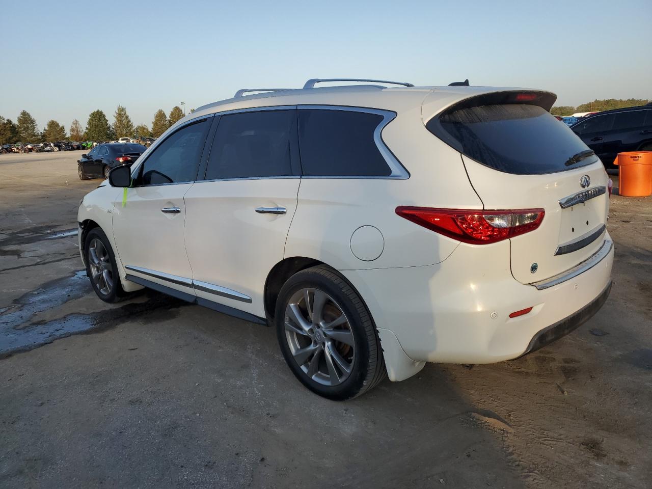 VIN 5N1AL0MM9EC503665 2014 INFINITI QX60 no.2