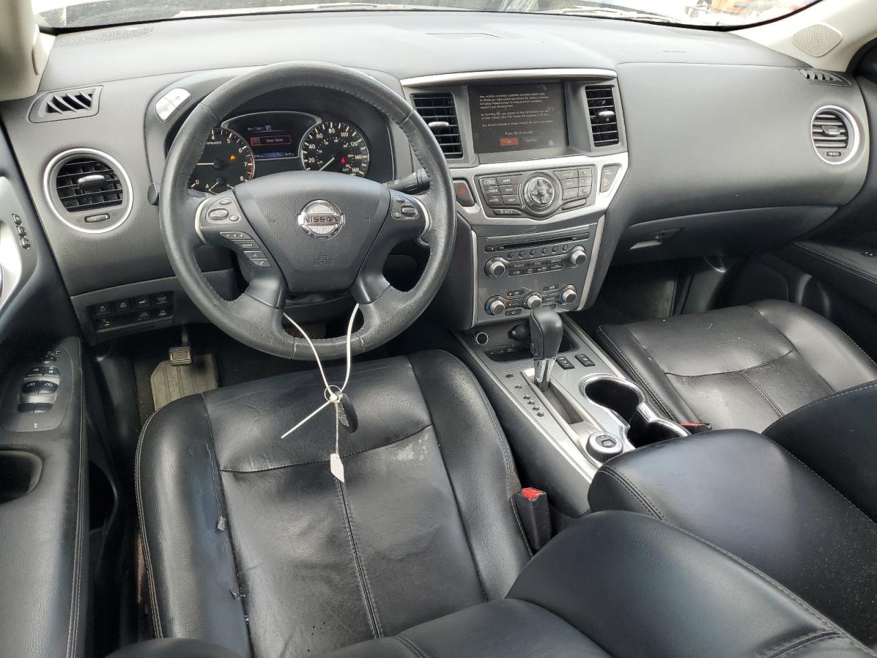 2017 Nissan Pathfinder - Image 8