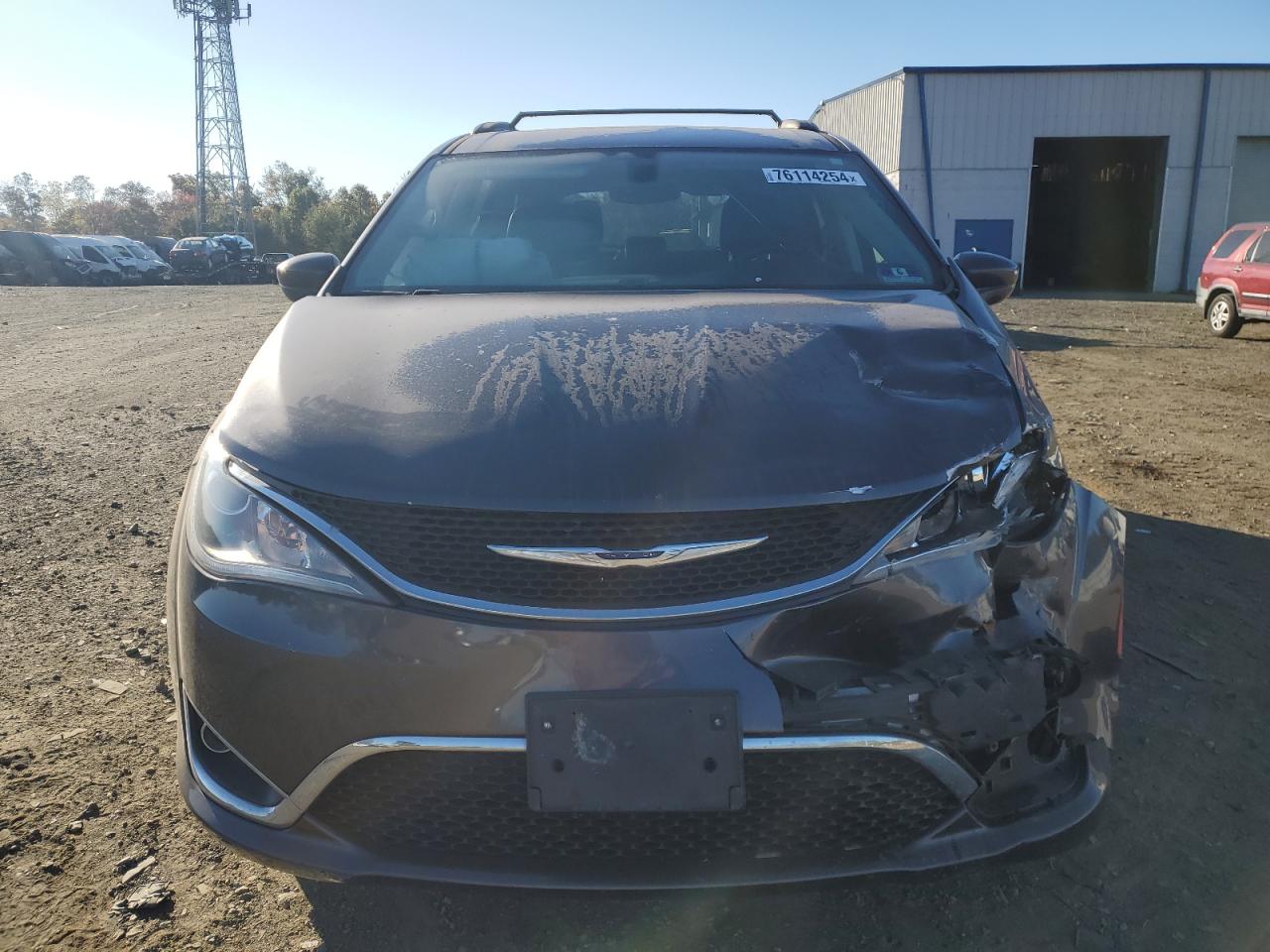 VIN 2C4RC1BG3HR543021 2017 CHRYSLER PACIFICA no.5