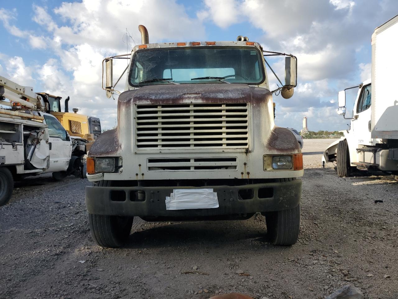 1995 International 8000 8100 VIN: 1HSHCAUR7SH649895 Lot: 78247074