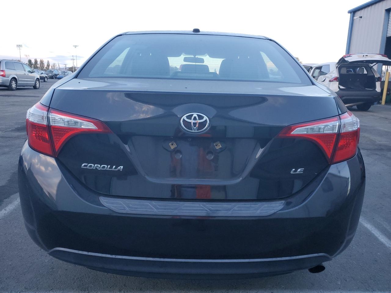 2T1BURHE4FC403849 2015 Toyota Corolla L