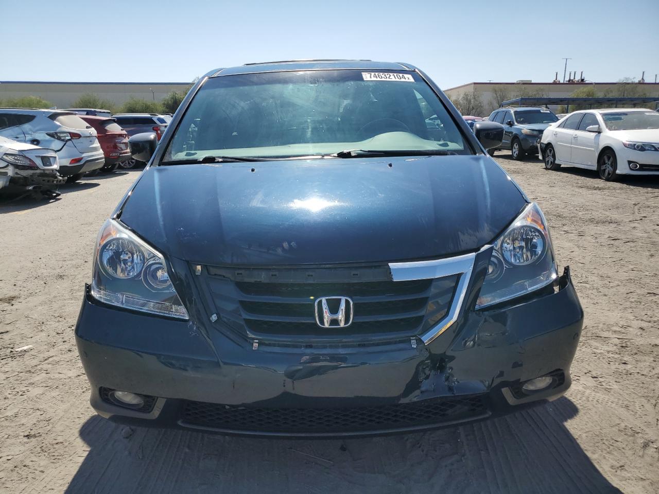 2010 Honda Odyssey Touring VIN: 5FNRL3H92AB072808 Lot: 74632104