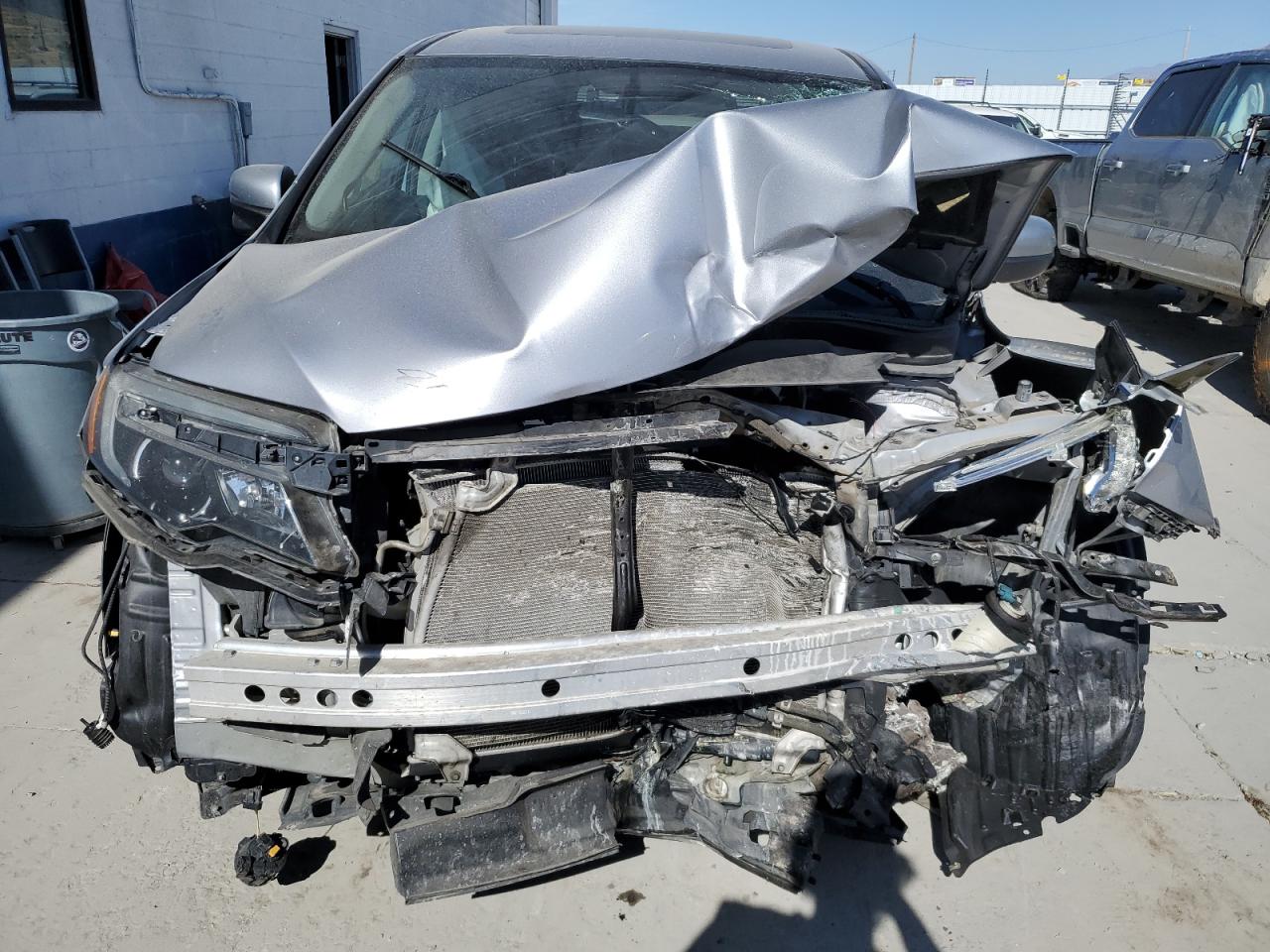 2017 Honda Pilot - Image 5