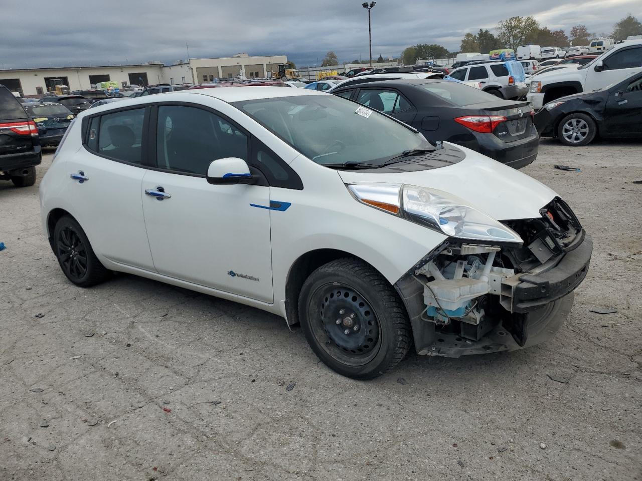 1N4AZ0CP0EC331353 2014 Nissan Leaf S