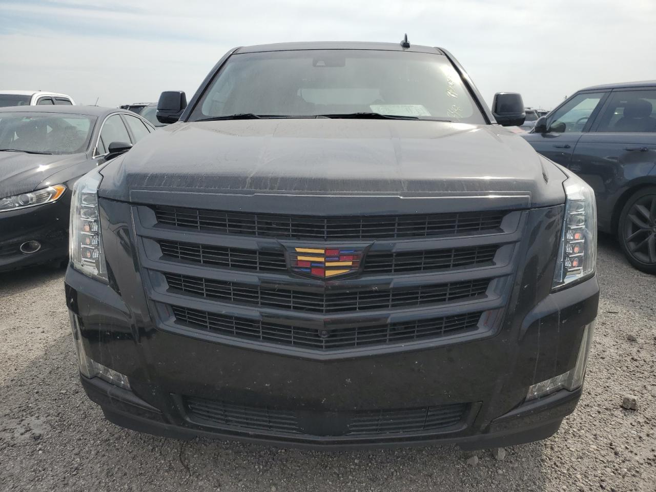 2018 Cadillac Escalade - Image 5