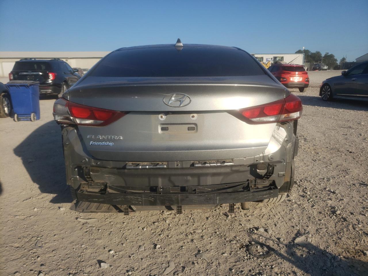 KMHD84LF9HU243274 2017 Hyundai Elantra Se