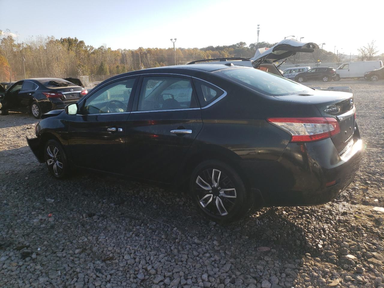 2014 Nissan Sentra - Image 2