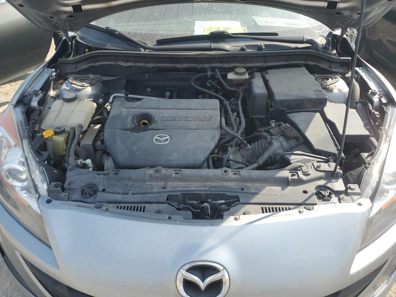 JM1BL1UF8B1497638 2011 Mazda 3 I