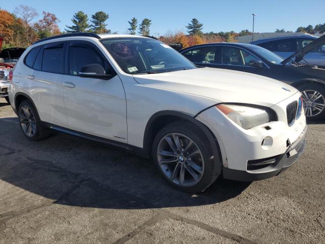  BMW X1 2014 Белый