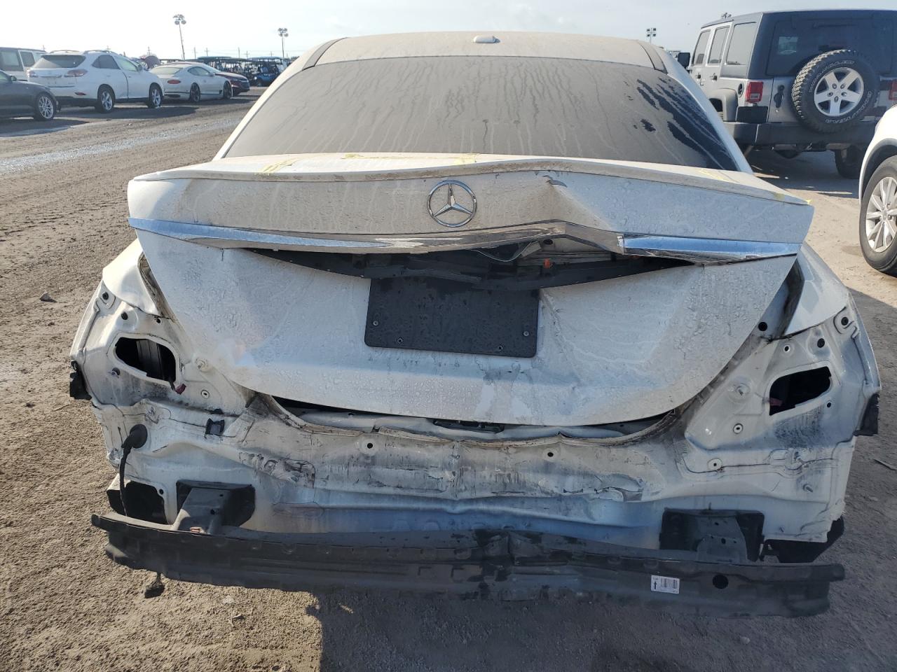 WDDZF4JB1JA334973 2018 Mercedes-Benz E 300