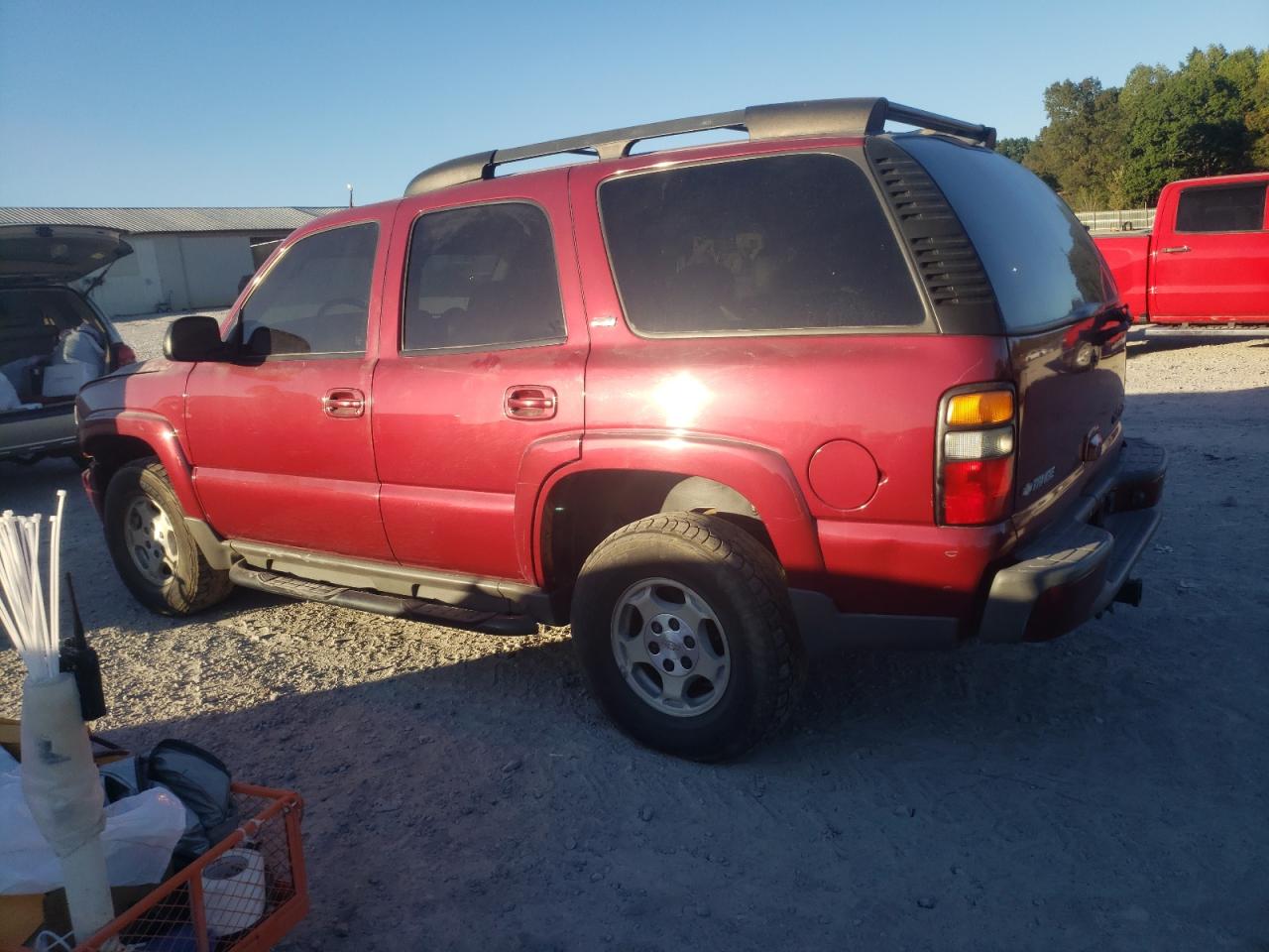 2005 Chevrolet Tahoe - Image 2