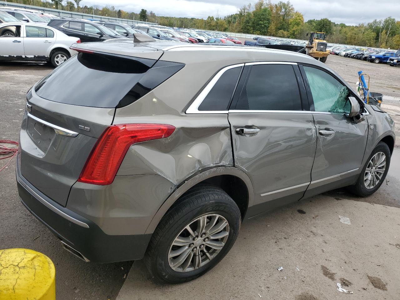2018 Cadillac XT5 - Image 3