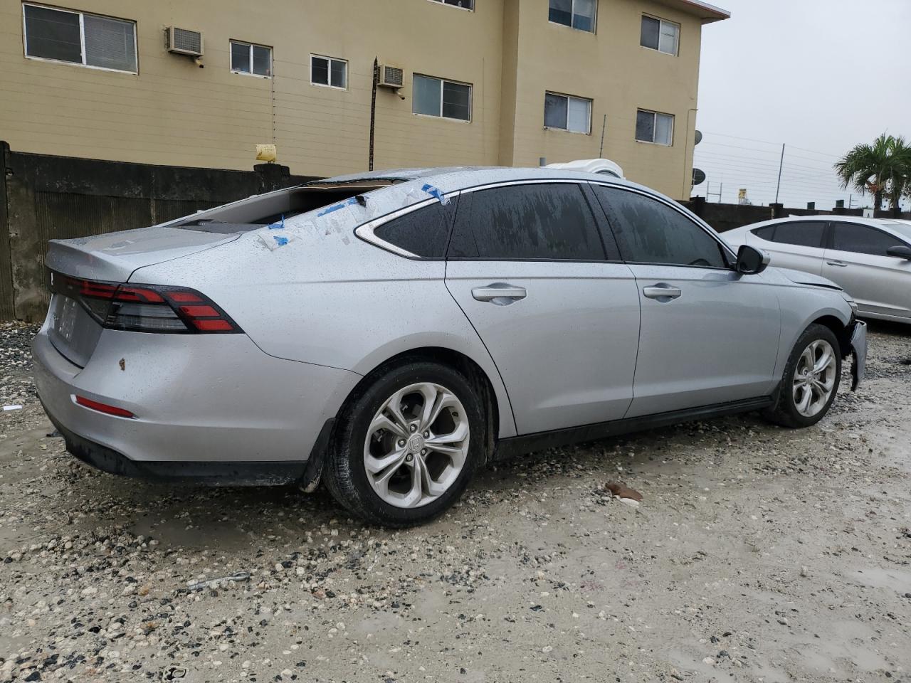 2024 Honda Accord - Image 3