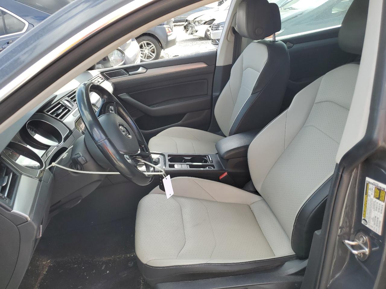 2019 Volkswagen Arteon - Image 7