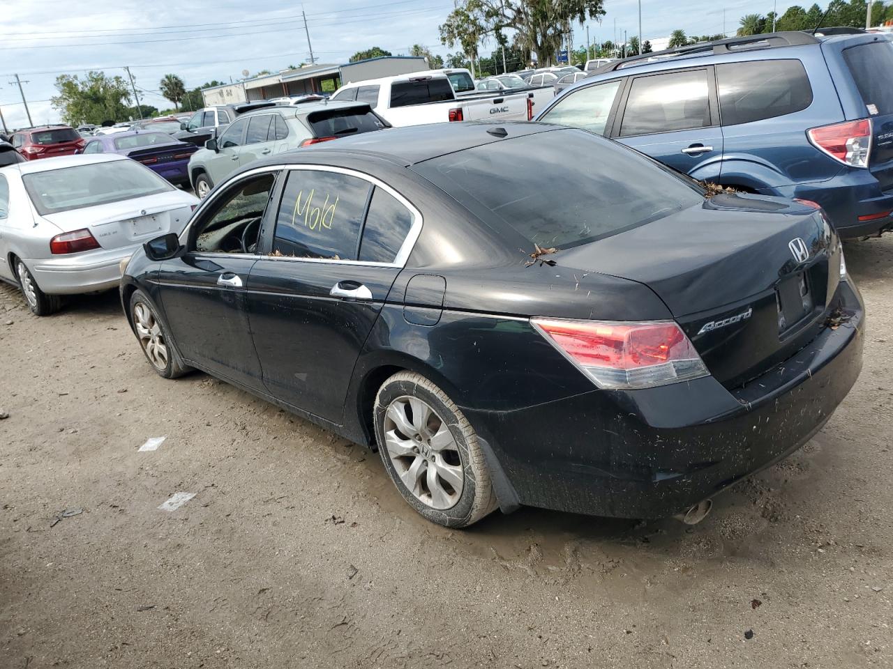 2010 Honda Accord - Image 2