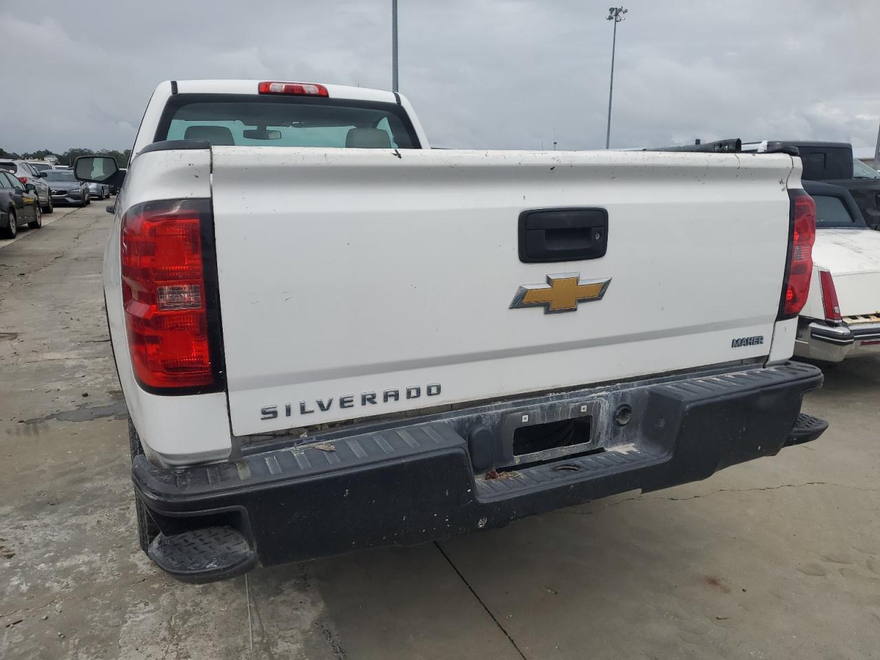 2015 Chevrolet Silverado - Image 6