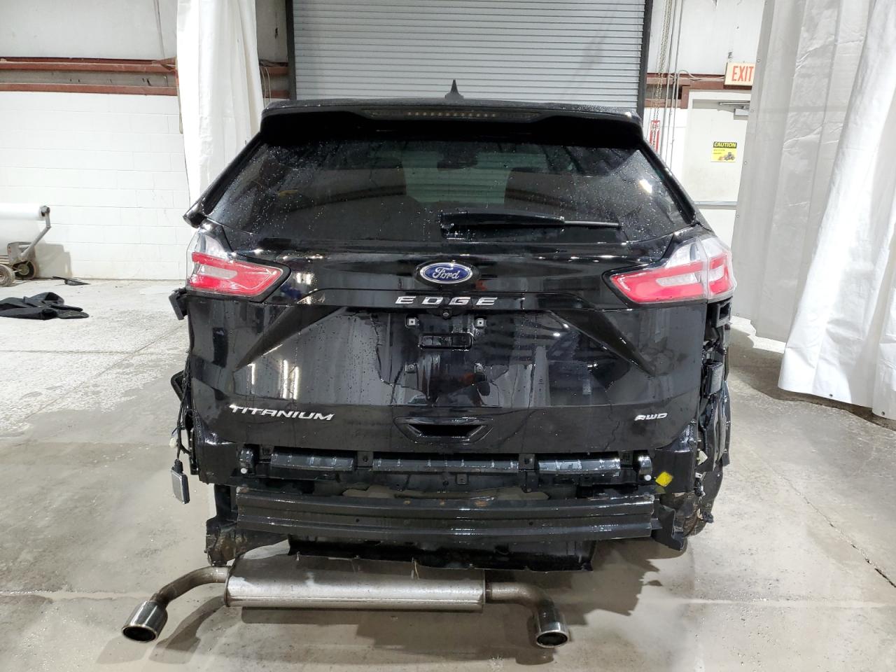 2021 Ford Edge - Image 6