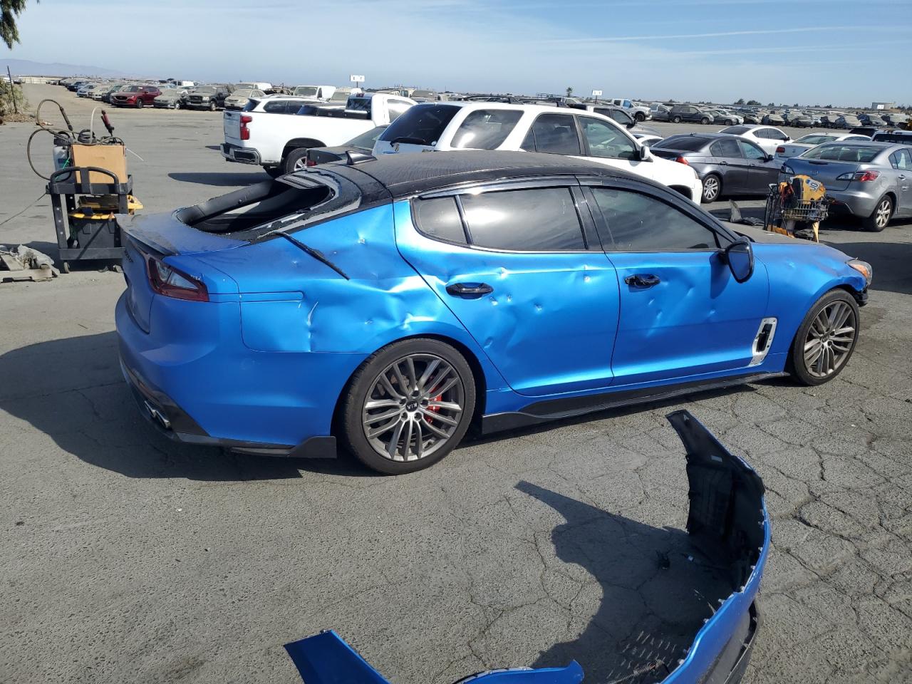 KNAE15LA7J6036395 2018 Kia Stinger