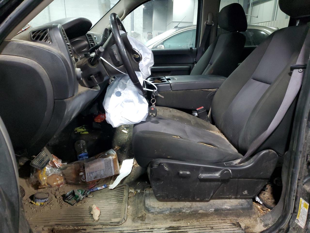 2010 Chevrolet Silverado - Image 7