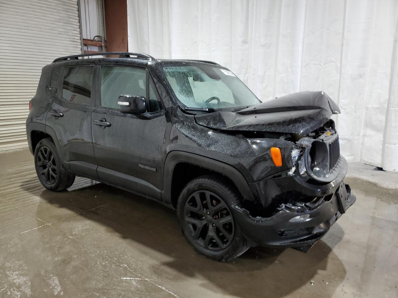 VIN ZACCJBBB0HPE66277 2017 JEEP RENEGADE no.4