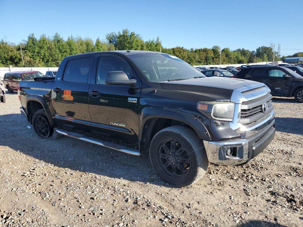 5TFDW5F17FX441458 2015 Toyota Tundra Crewmax Sr5