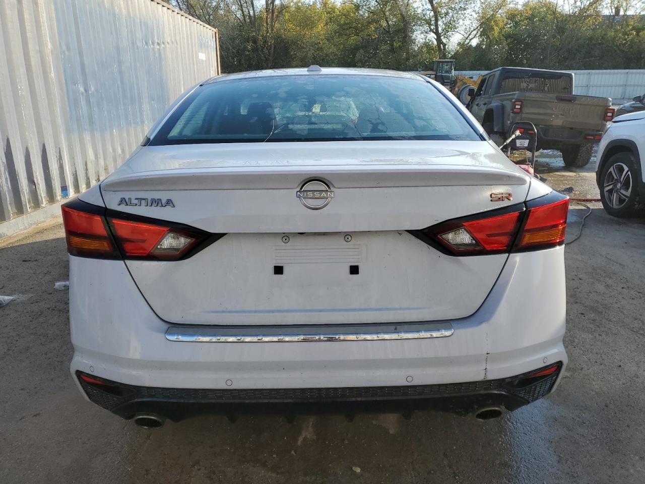 2023 Nissan Altima Sr VIN: 1N4BL4CV5PN359880 Lot: 75658434