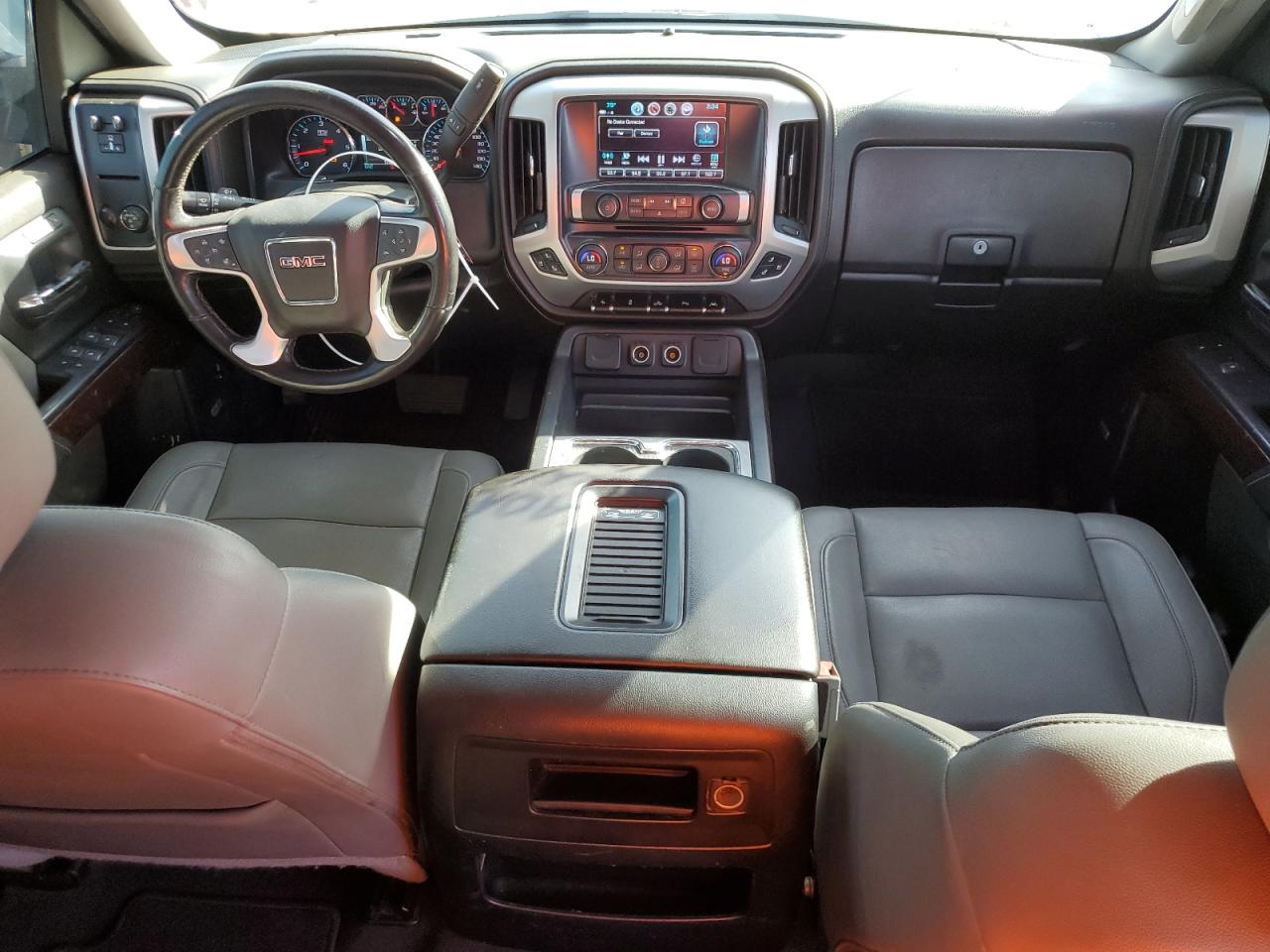 3GTP1NEC1JG627489 2018 GMC Sierra C1500 Slt