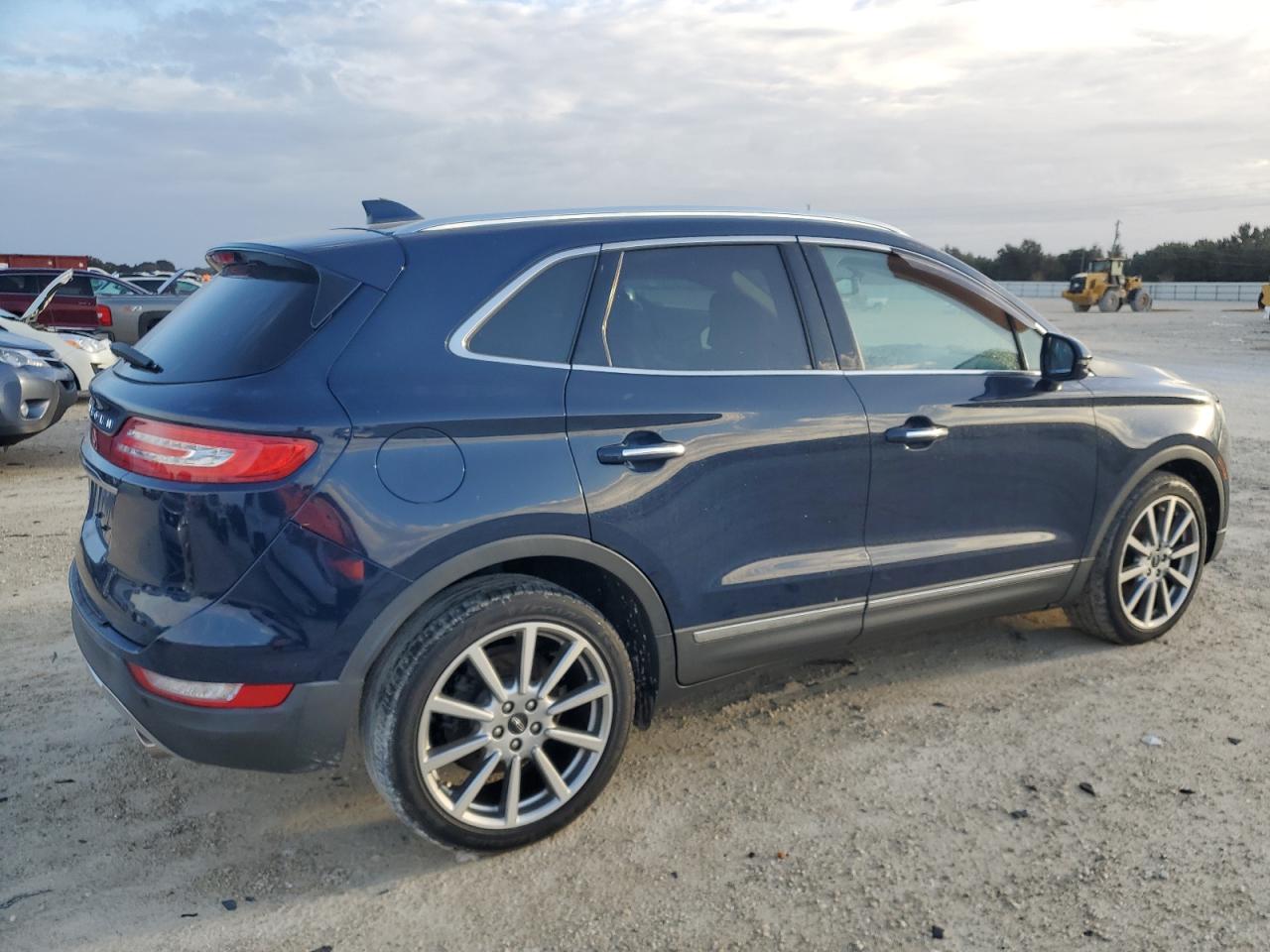 5LMCJ3C93KUL09214 2019 Lincoln Mkc Reserve