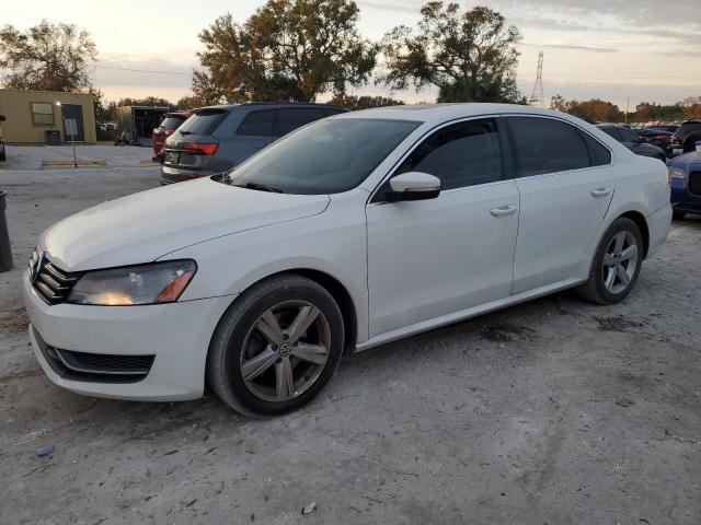 2013 Volkswagen Passat Se