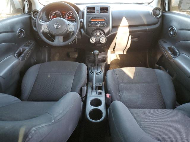 Sedans NISSAN VERSA 2012 Biały